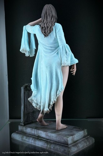 Lucy new akt erotik frau - new,