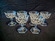 Coupe"-Gläser