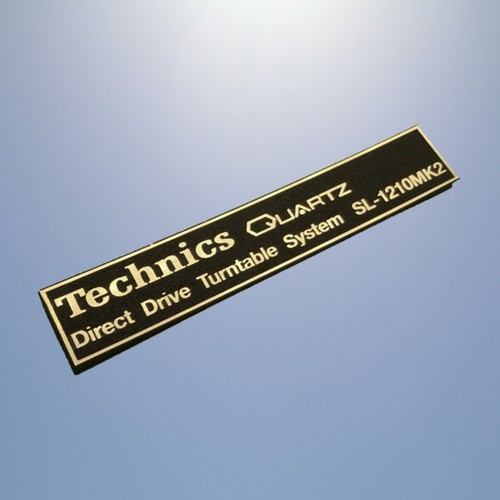 Technics emblem gequetscht - emblem,