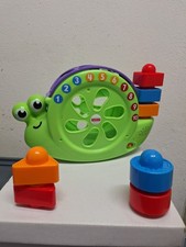 ~ Fisher-Price ~ Interaktives Baby Spielzeug Schnecke mit Ton & Musik 