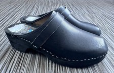 Moheda Toffeln Black Leather