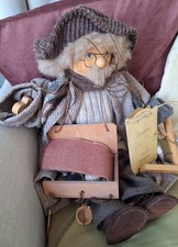 Holzmarionette Ursula Gehrmann "Trödler" mit Zertifikat