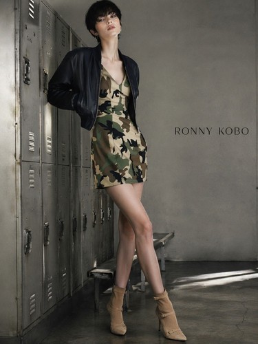 Torn ronny kobo 100 - torn, by