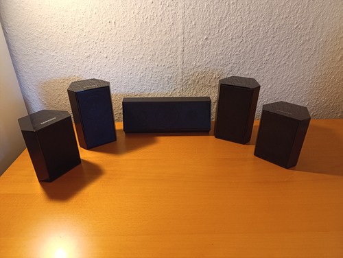 Samsung surround speaker - 5x,