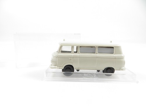 Brekinan barkas b - 1:87,