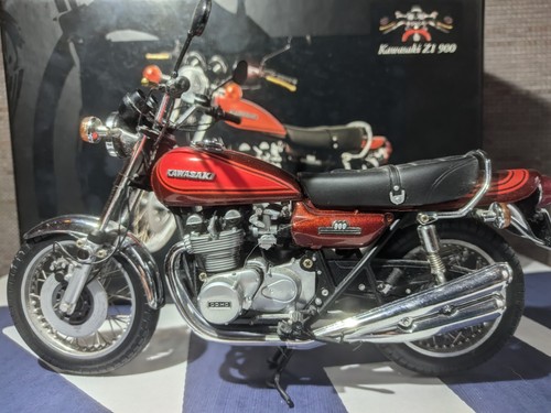 Minichamps kawasaki 900 - minichamps,