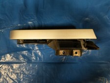 BMW 3er E46 Compact Führung Blende Heckleuchte links Titansilber 7006823