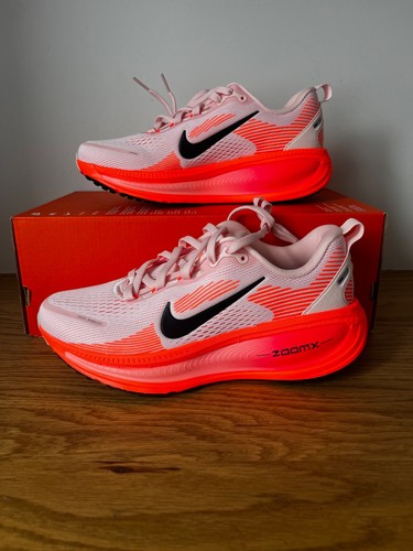 Zoomx nike vomero running - w,