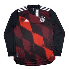 Bayern München Third