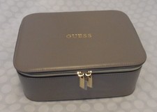 GUESS Kosmetiktasche - Koffer