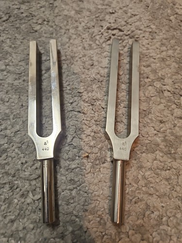 Stimmgabel 440 2x - hz,