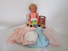 Alte Antike Vintage DDR Puppe Mit Vielen Schallplatten, Sammlerstück