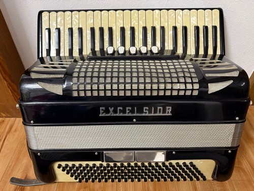 Accordion excelsior made - accordion,