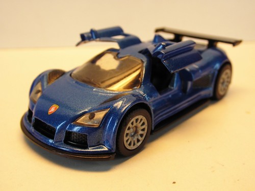 Bo225 siku 1444 gumpert - siku,