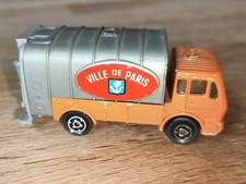 MERCEDES REFUSE TRUCK VILL DE PARIS ORANGE MAJORETTE No.218 FRANCE 70erJAHRE