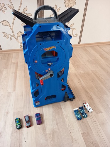 Hot wheels mega garage - mega,