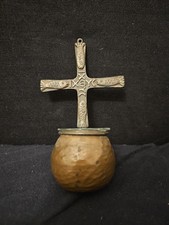 Weihwasserbecken mit Ichthys