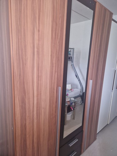 kleiderschrank
