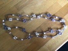 Langani Kette Glas hellblau