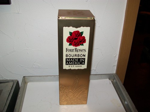 Four roses bourbon - ✅, roses,