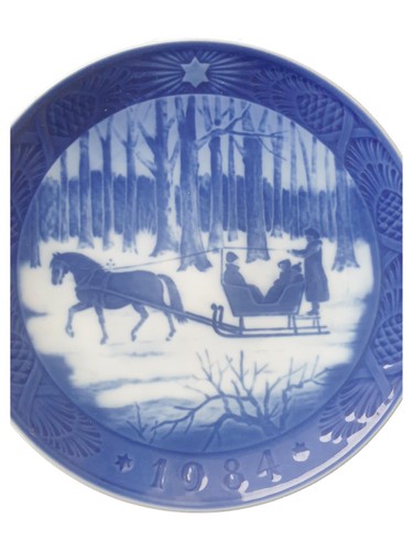 Royal copenhagen jingle - royal,