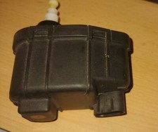 Stellmotor Scheinwerfer Leuchtweitenregulierung LWR 90457812 OPEL Omega Halogen 