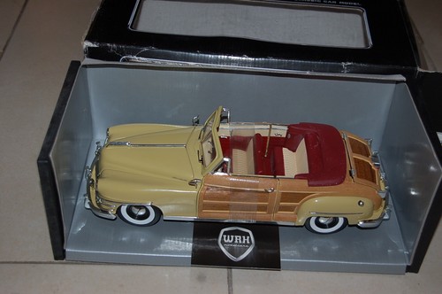Chrysler town and country - 1:18,