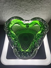 Aschenbecher aus Grünem