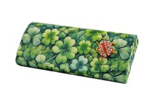Brillenetui mit schickem Klee-