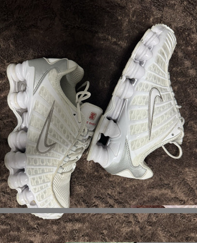 Nike shox sneaker 5 - nike,
