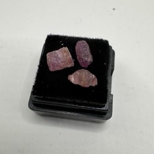 3 Roh Rubine Unbehandeltere Edelsteine, Drei Stücke