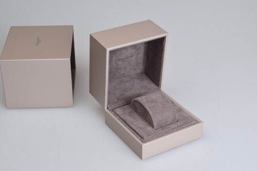 Original chaumet watch box - chaumet,