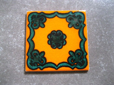 Kachel orange grüne Blumen