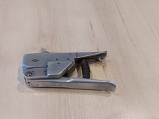 MAKO Lochzange Schaffnerzange
