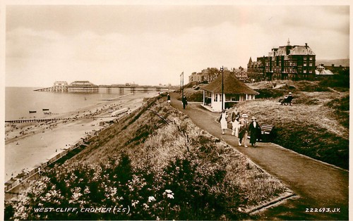 West cliff cromer - west,
