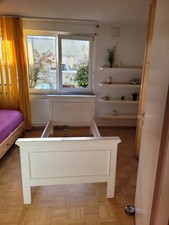 Verkaufe unser Landhausbett Bett in Weiß Kiefernholz; Liegefläche 90×200cm