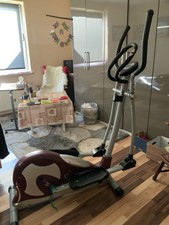 Crosstrainer Sportgerät für Zuhause