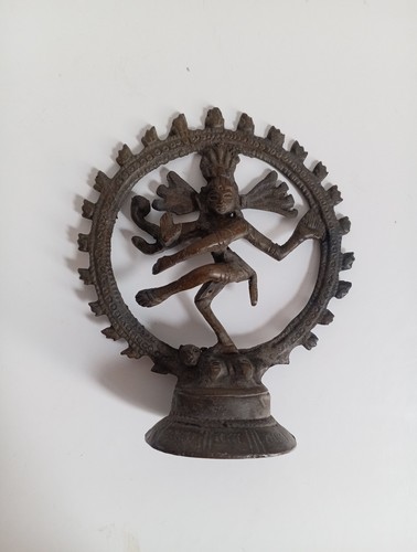 Nataraja statue antik stil - nataraja,