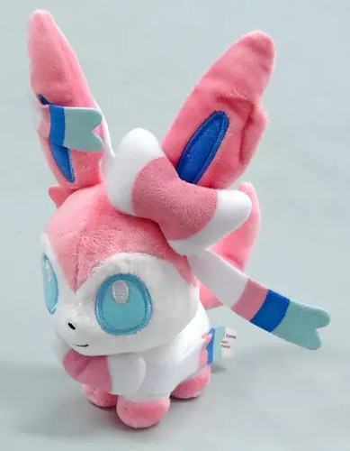 Sylveon pokedoll plüschtier - pokedoll,