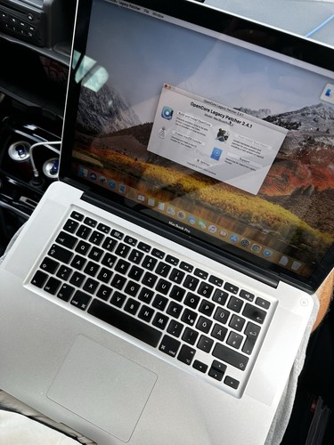 Apple macbook pro 2011 - macbook, 15"