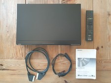 Sony RDR-AT105 DVD-Recorder mit 2 x Kabel + Fernbedienung + Bedienungsanleitung