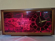 Tischlampe, Leuchtuhr, Berlin