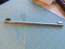 AEG BS8304021M Backofen Türgriff Griff Eckig Backofentürgriff 3879711012