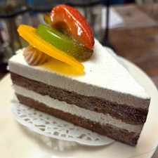 Künstlich Kiwi Sahne Tortenstück Torte Fake Kuchen Törtchen Lebensmittelattrappe