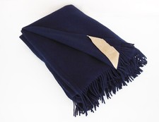 Plaid, dunkelblaue Wolldecke, Liteksas & Calm, Cashmere+Lambswool