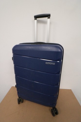 American tourister air move - american,