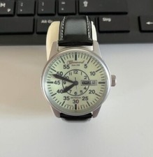 Chenevard, Fliegeruhr, Handaufzug, day date, Luminizenz,