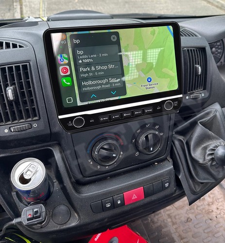 Android autoradio apple - android,