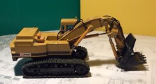 Komatsu Bagger in Maßstab 1:50.