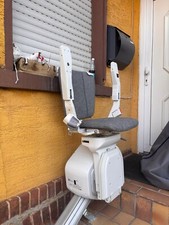 Gerader Treppenlift (Außentreppenlift)  Modell Platin 1000 - keine 5 mal benutzt